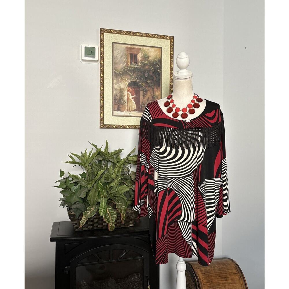 Regalia Women Plus Size 3X Round Neck 3/4 Sleeve Tunic‎ Fringe